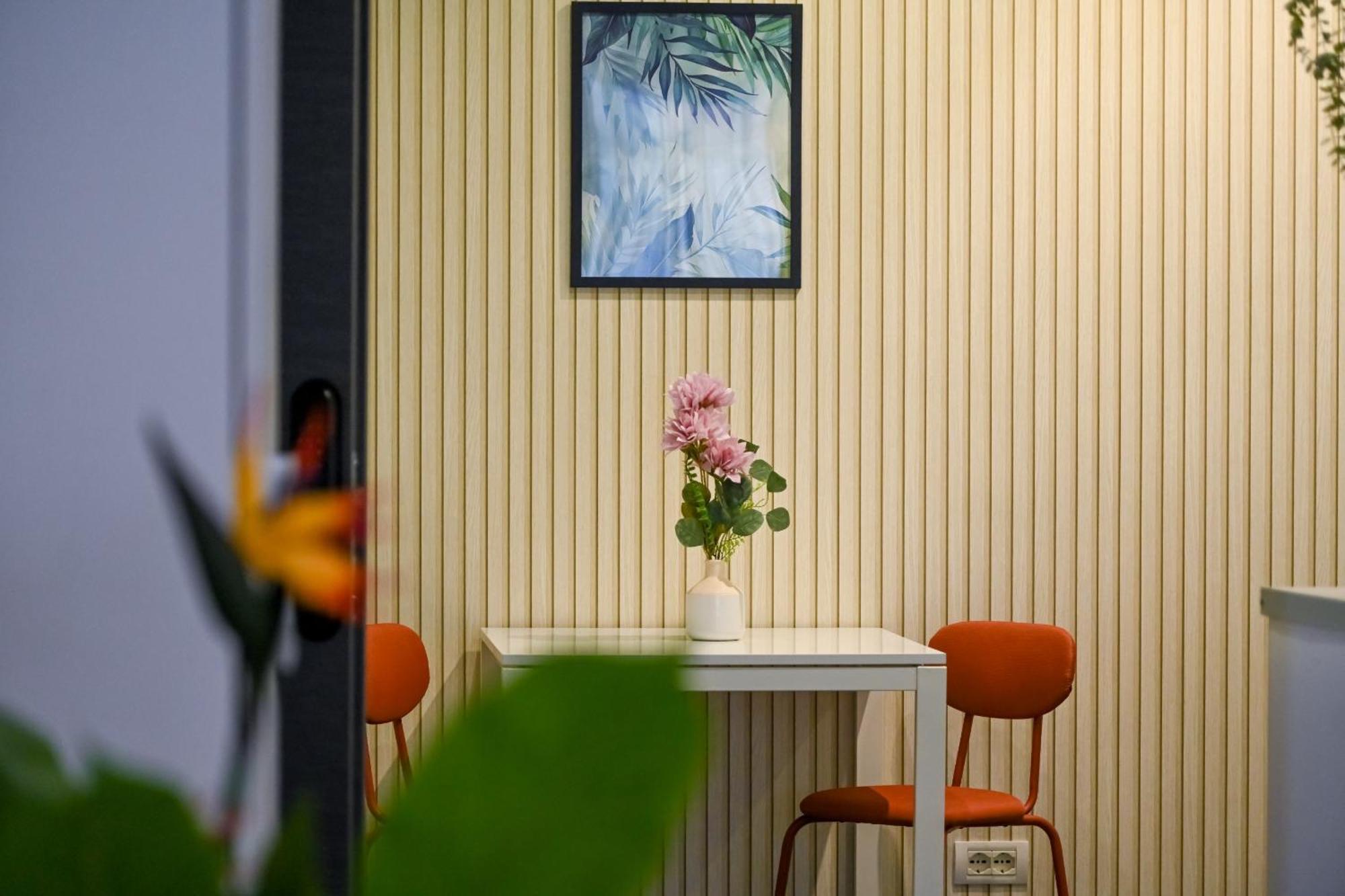 Urban Paradise - Modern Central Accommodation ブカレスト エクステリア 写真